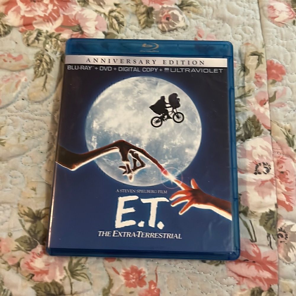 ET Blu-ray and DVD